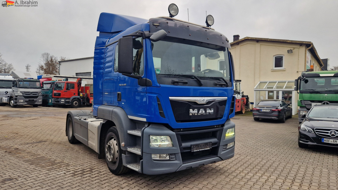 Trækker MAN 18.400 TGX Flachdach Retarder, Klima, 1 Bett, Kühlschrank: billede 11