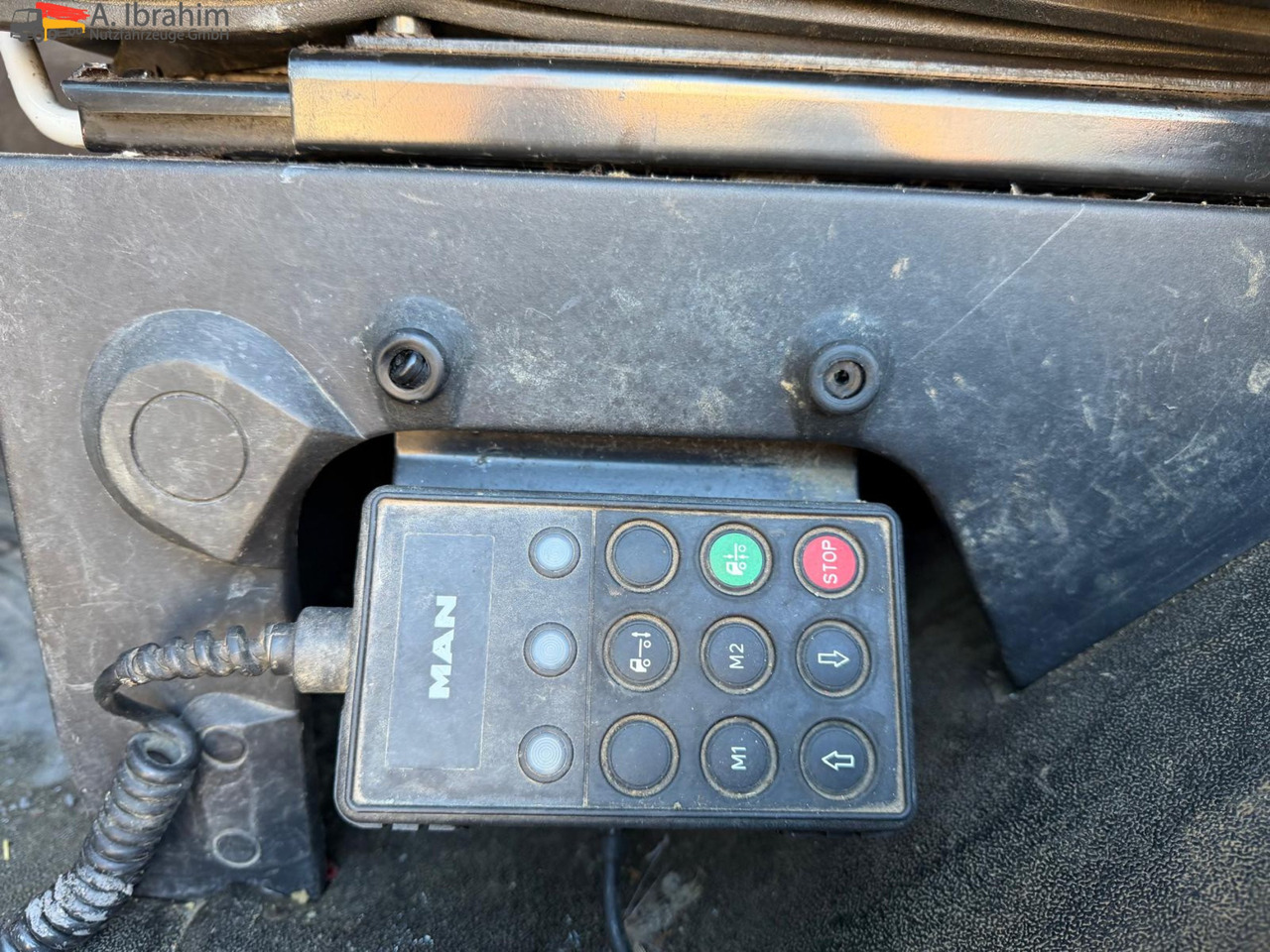 MAN 26.464 6x4 | Retarder | Klima | Schaltgetriebe | 3 Pedals - Trækker: billede 4 MAN 26.464 6x4 | Retarder | Klima | Schaltgetriebe | 3 Pedals - Trækker: billede 4