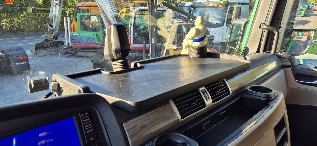 MAN TGX 18.510 Retarder | Standklima | XXL |  Euro 6d | 2x Tank | LED | deutsches Fahrzeug - Trækker: billede 3 MAN TGX 18.510 Retarder | Standklima | XXL |  Euro 6d | 2x Tank | LED | deutsches Fahrzeug - Trækker: billede 3