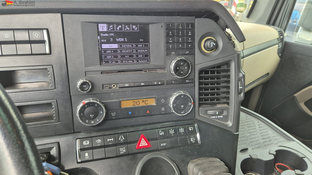 Mercedes-Benz 1840 mehrfach vorhanden - Trækker: billede 2 Mercedes-Benz 1840 mehrfach vorhanden - Trækker: billede 2