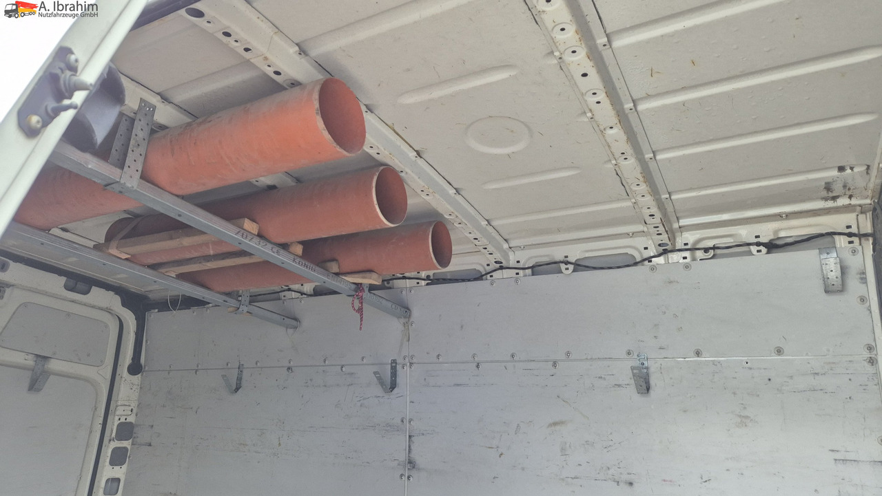 VW Crafter 2.5 Diesel Zustand gut - Varevogn: billede 2 VW Crafter 2.5 Diesel Zustand gut - Varevogn: billede 2