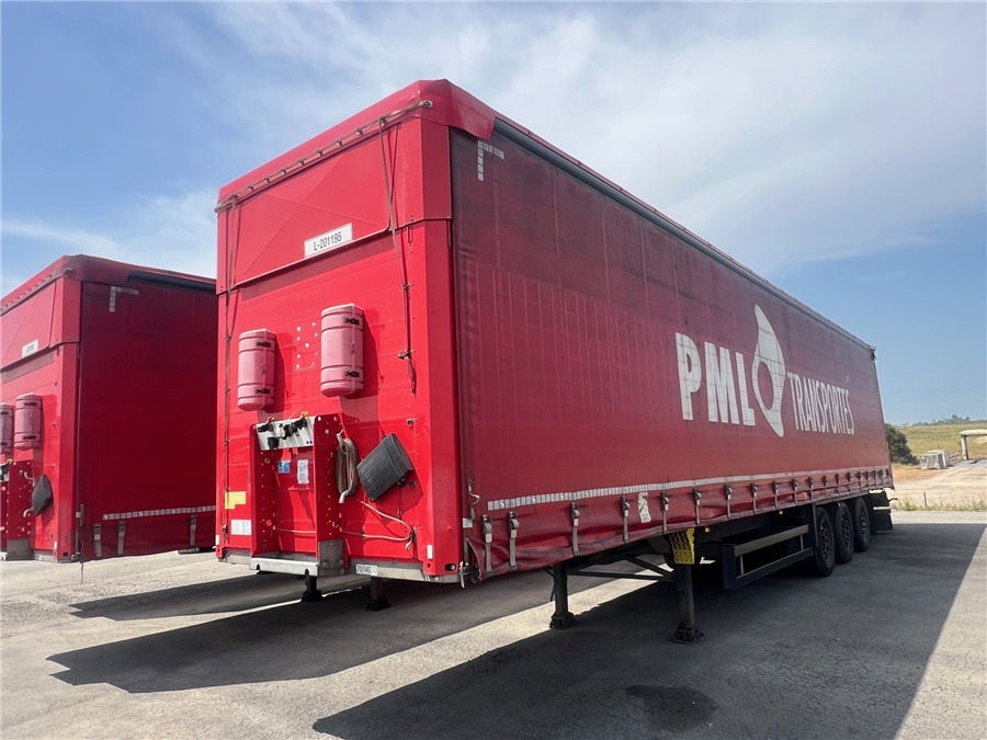 SCHMITZ CARGOBULL SCB-S3T TETO ELEVAR - Gardintrailer: billede 2 SCHMITZ CARGOBULL SCB-S3T TETO ELEVAR - Gardintrailer: billede 2