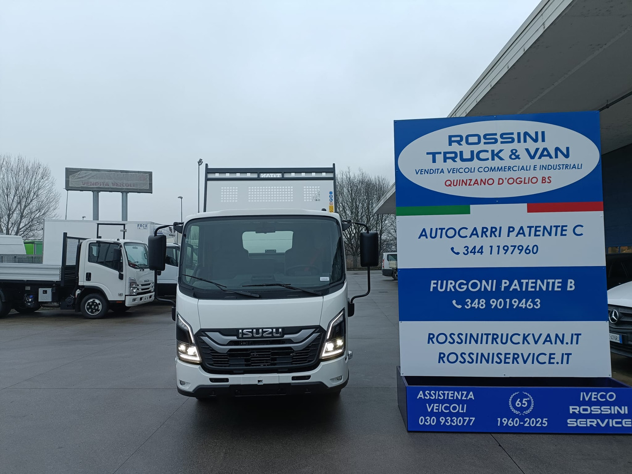 ISUZU M27 CABINA LARGA 3000 cc - Ladbil med tip: billede 2 ISUZU M27 CABINA LARGA 3000 cc - Ladbil med tip: billede 2