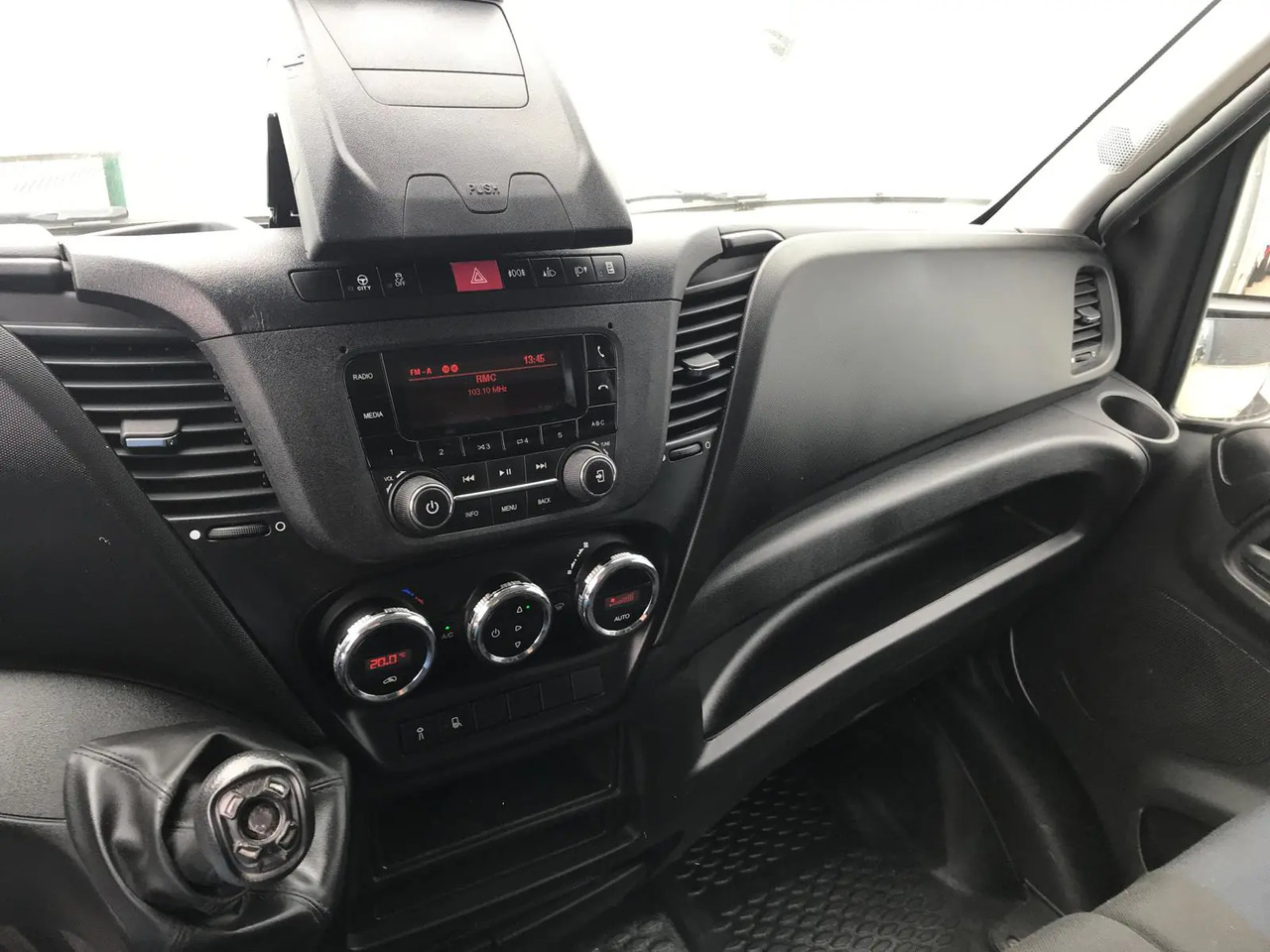 IVECO DAILY 35C16 CC 3000 - Varebil med presenning: billede 4 IVECO DAILY 35C16 CC 3000 - Varebil med presenning: billede 4