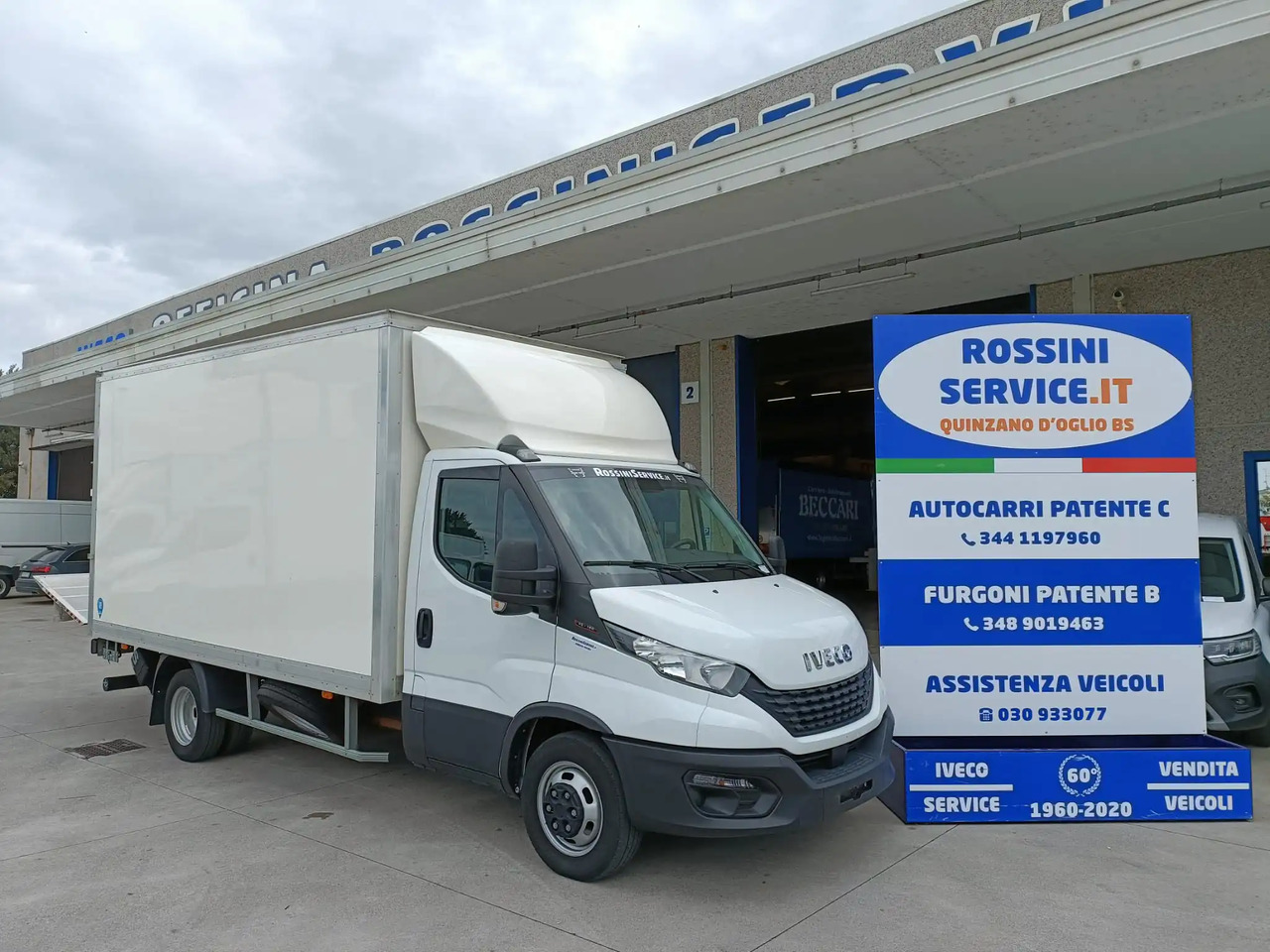 IVECO DAILY 35C16 - Varebil med kasse: billede 1 IVECO DAILY 35C16 - Varebil med kasse: billede 1