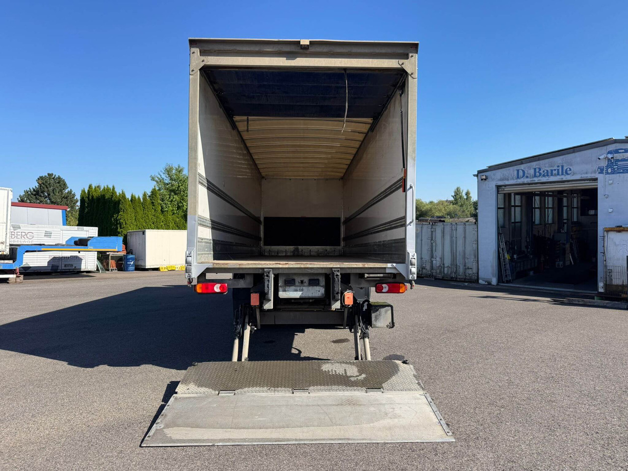 IVECO EUROCARGO 160E25P - Lastbil varevogn: billede 2 IVECO EUROCARGO 160E25P - Lastbil varevogn: billede 2