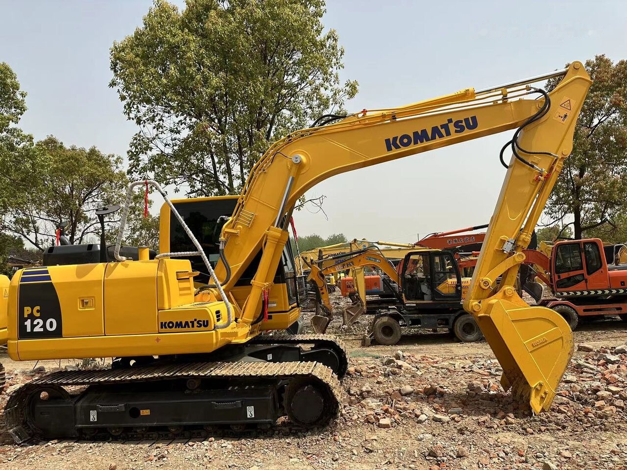 Komatsu PC120-8 - Bæltegravemaskine: billede 4 Komatsu PC120-8 - Bæltegravemaskine: billede 4