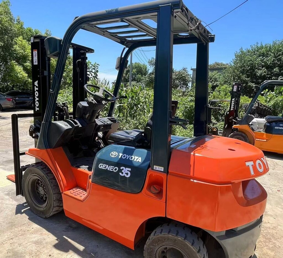 Toyota FD35 - Diesel gaffeltruck: billede 1 Toyota FD35 - Diesel gaffeltruck: billede 1