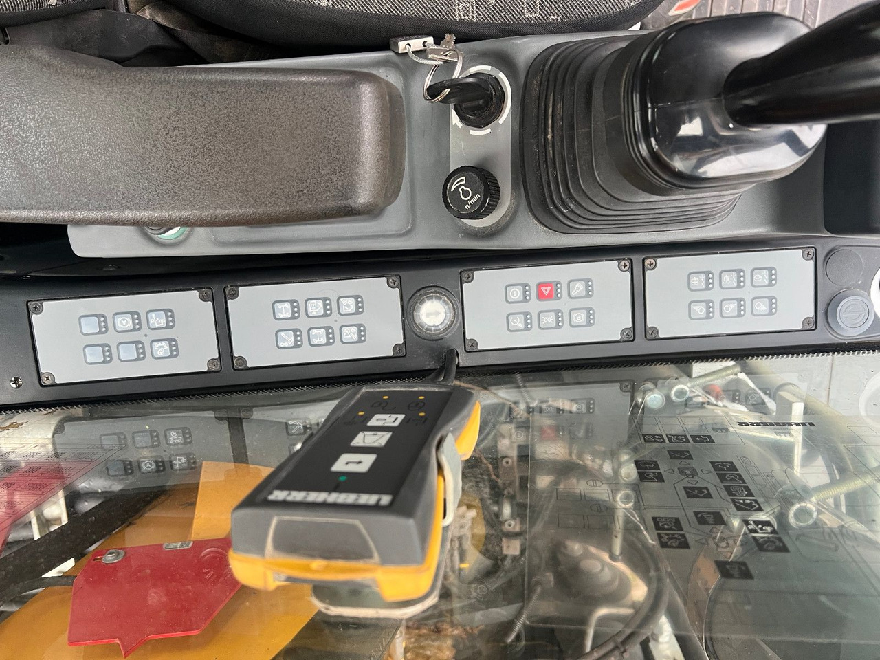 Liebherr A 913 Comp. Powertilt - Hjulgravemaskine: billede 5 Liebherr A 913 Comp. Powertilt - Hjulgravemaskine: billede 5