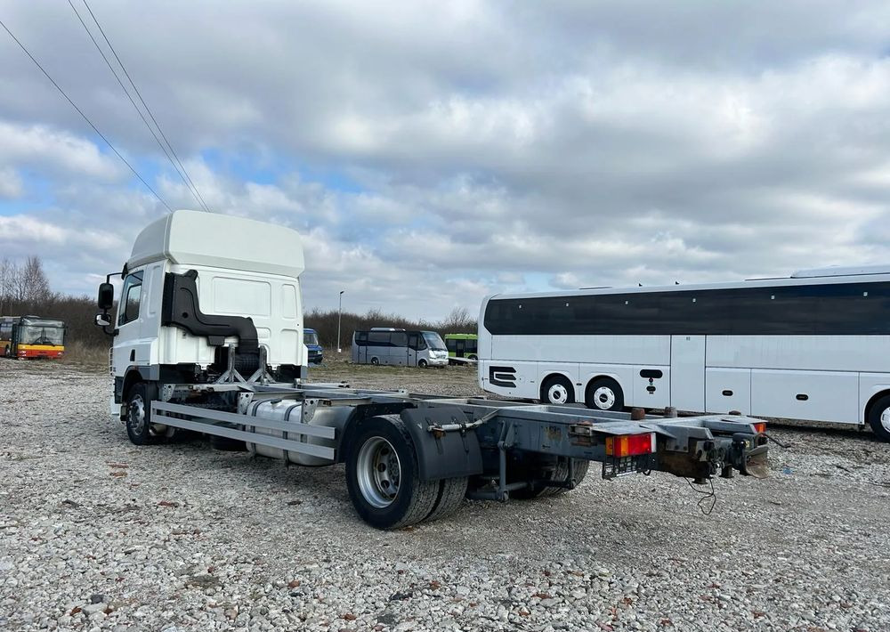 DAF CF75.310 - Lastbil chassis: billede 4 DAF CF75.310 - Lastbil chassis: billede 4