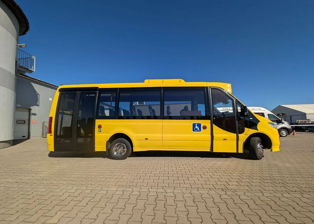 Mercedes-Benz Sprinter 517 City - Bybus: billede 3 Mercedes-Benz Sprinter 517 City - Bybus: billede 3