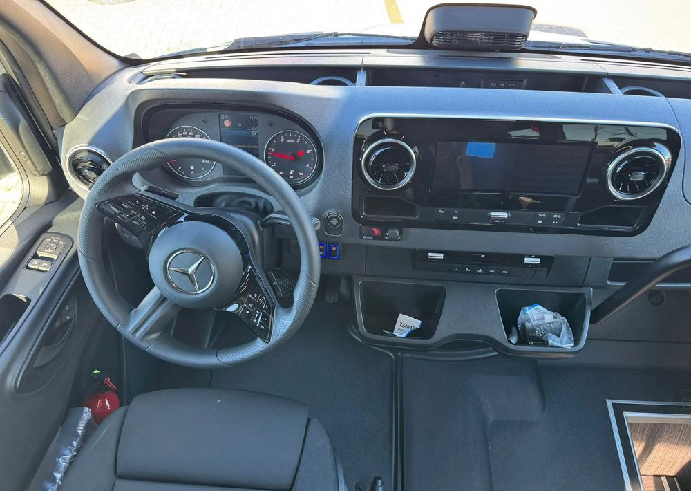 Ny Minibus, Persontransport Mercedes-Benz Sprinter 517: billede 12