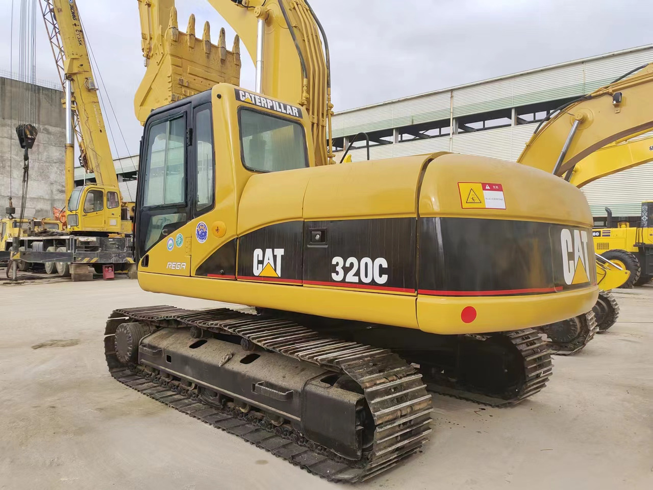 CATERPILLAR 320C - Bæltegravemaskine: billede 1 CATERPILLAR 320C - Bæltegravemaskine: billede 1