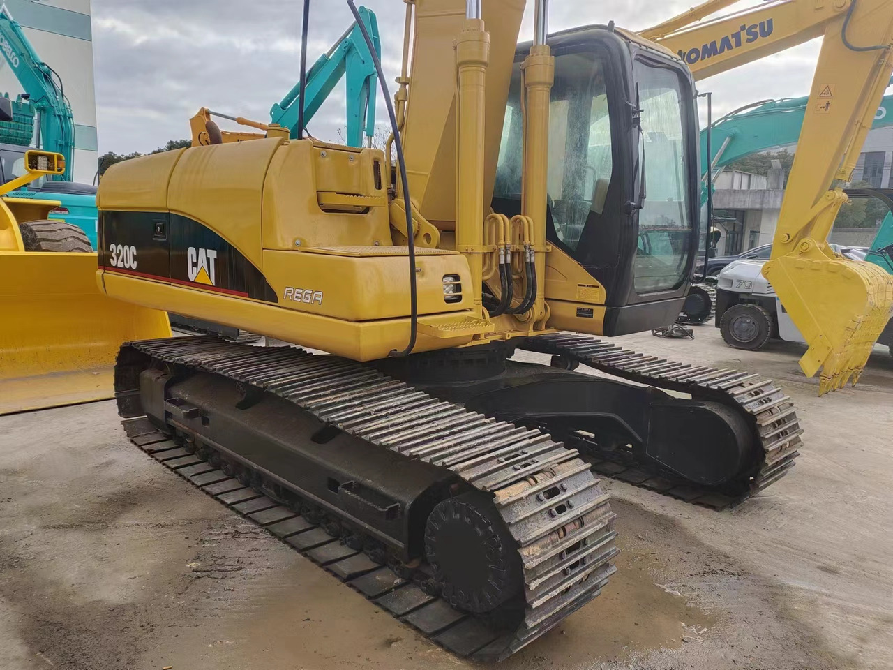 CATERPILLAR 320C - Bæltegravemaskine: billede 2 CATERPILLAR 320C - Bæltegravemaskine: billede 2