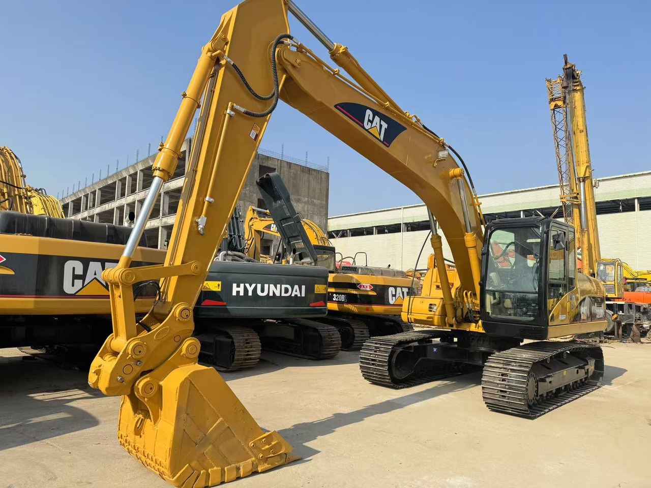 CATERPILLAR 320C - Bæltegravemaskine: billede 3 CATERPILLAR 320C - Bæltegravemaskine: billede 3