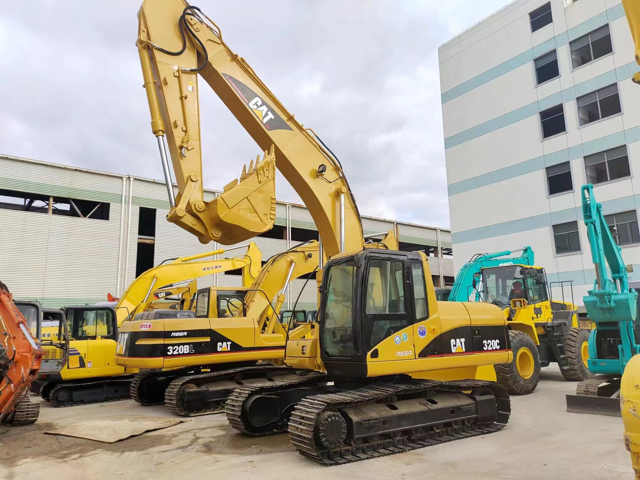 CATERPILLAR 320C - Bæltegravemaskine: billede 3 CATERPILLAR 320C - Bæltegravemaskine: billede 3