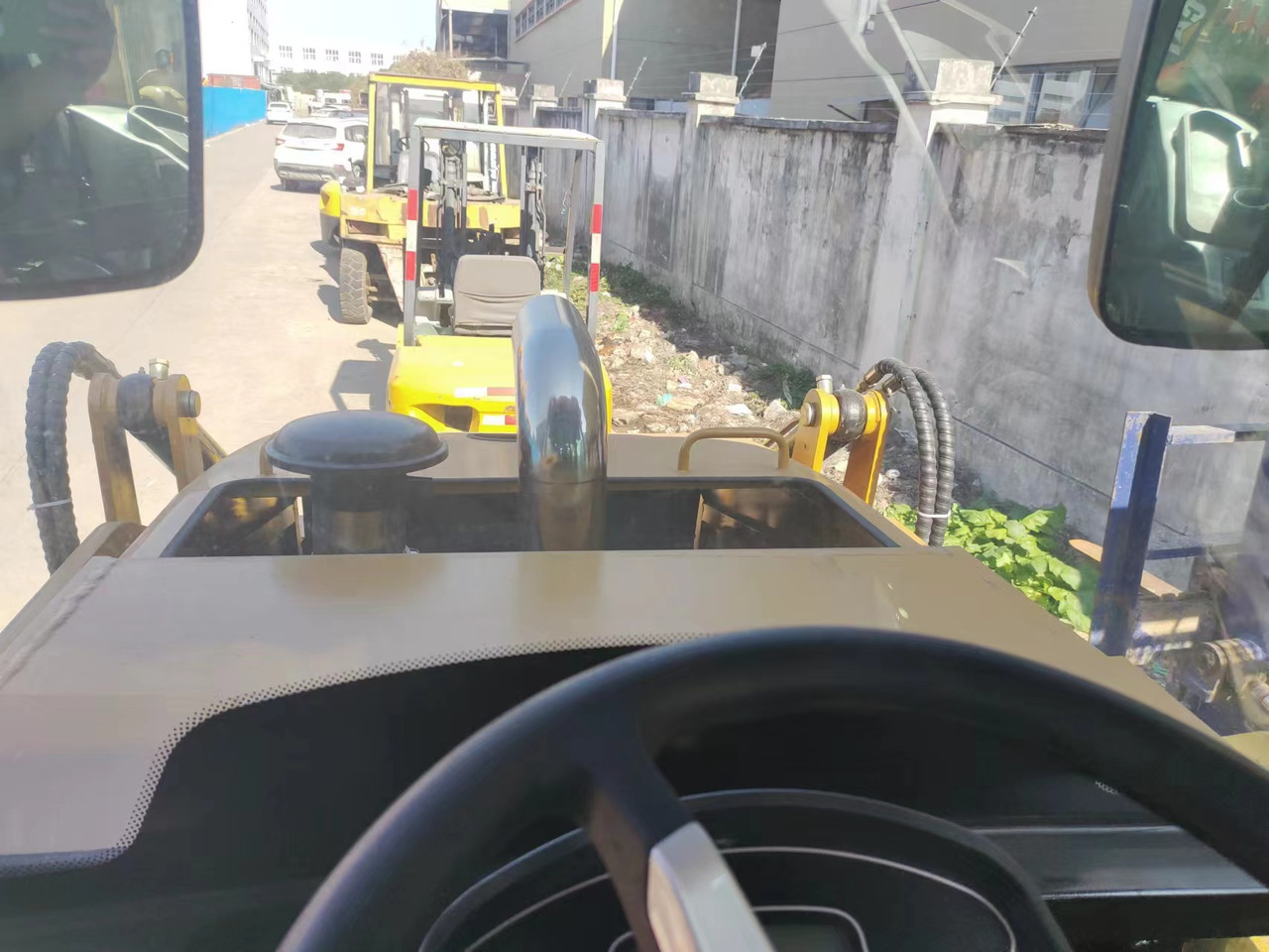 CATERPILLAR 420F - Gravelæssemaskine: billede 5 CATERPILLAR 420F - Gravelæssemaskine: billede 5