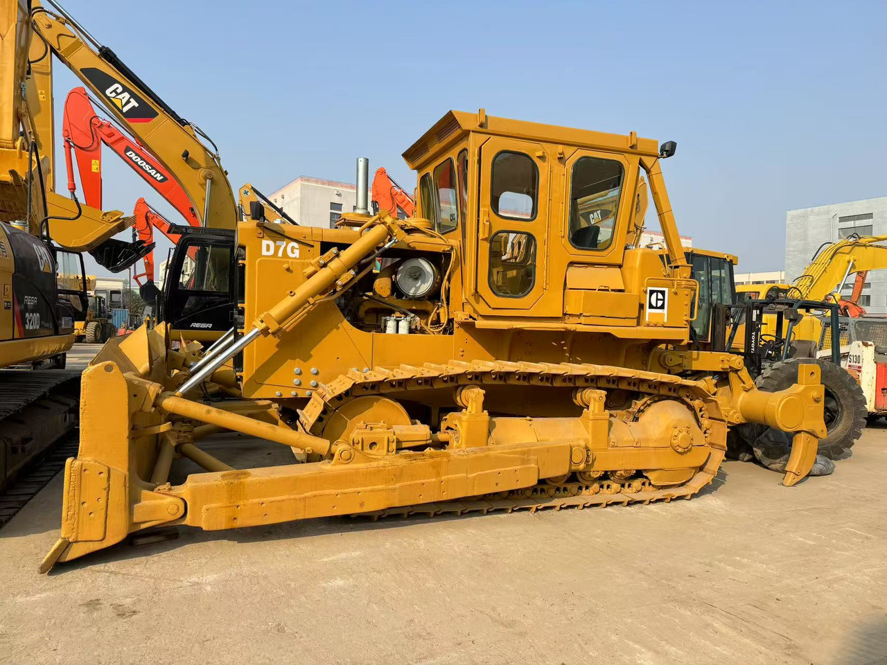 CATERPILLAR D7G - Bulldozer: billede 4 CATERPILLAR D7G - Bulldozer: billede 4