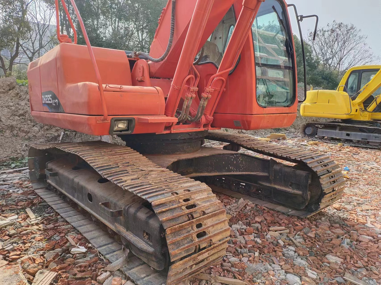 DOOSAN DH225LC-7 - Bæltegravemaskine: billede 3 DOOSAN DH225LC-7 - Bæltegravemaskine: billede 3