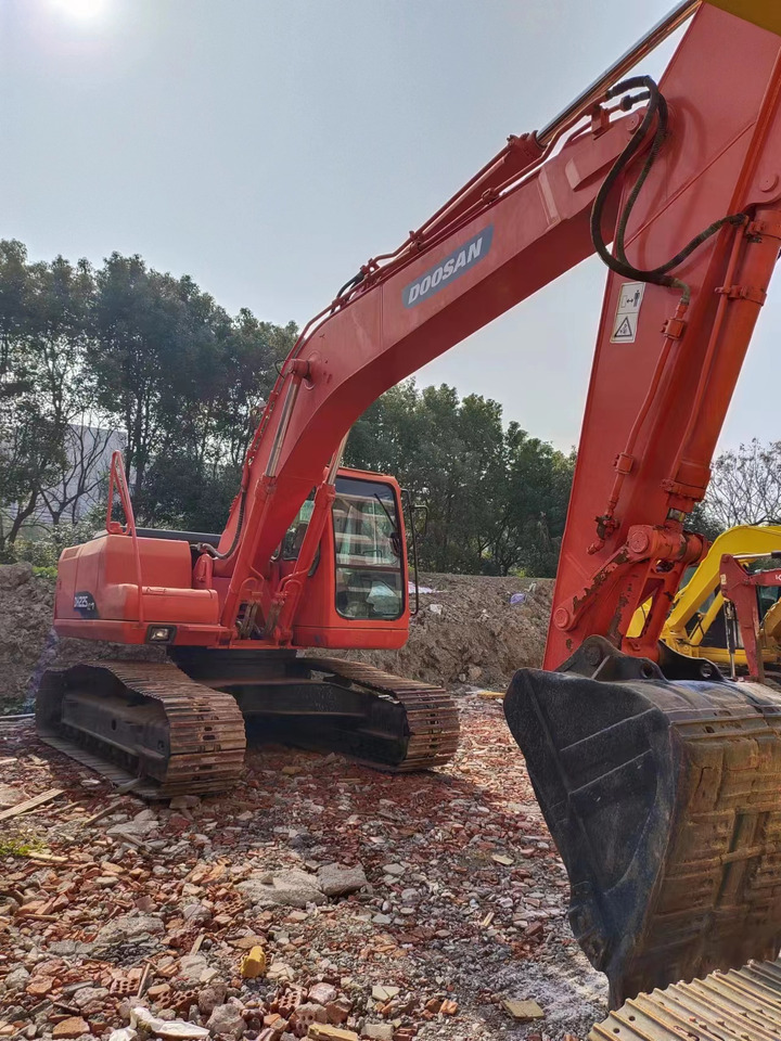 DOOSAN DH225LC-7 - Bæltegravemaskine: billede 5 DOOSAN DH225LC-7 - Bæltegravemaskine: billede 5