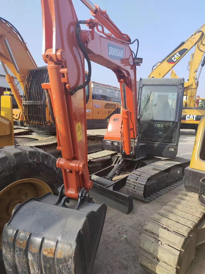 DOOSAN DX60 - Minigravemaskine: billede 2 DOOSAN DX60 - Minigravemaskine: billede 2