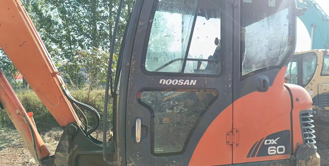 DOOSAN dx60 - Minigravemaskine: billede 5 DOOSAN dx60 - Minigravemaskine: billede 5