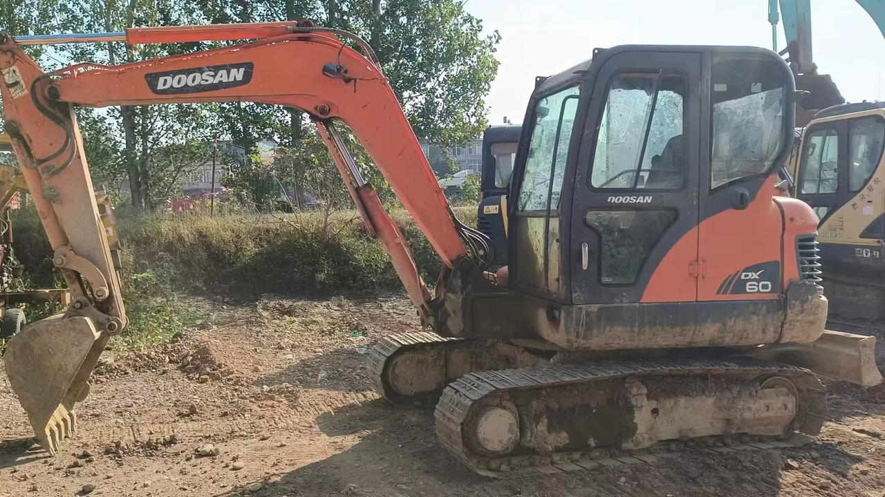 DOOSAN dx60 - Minigravemaskine: billede 1 DOOSAN dx60 - Minigravemaskine: billede 1