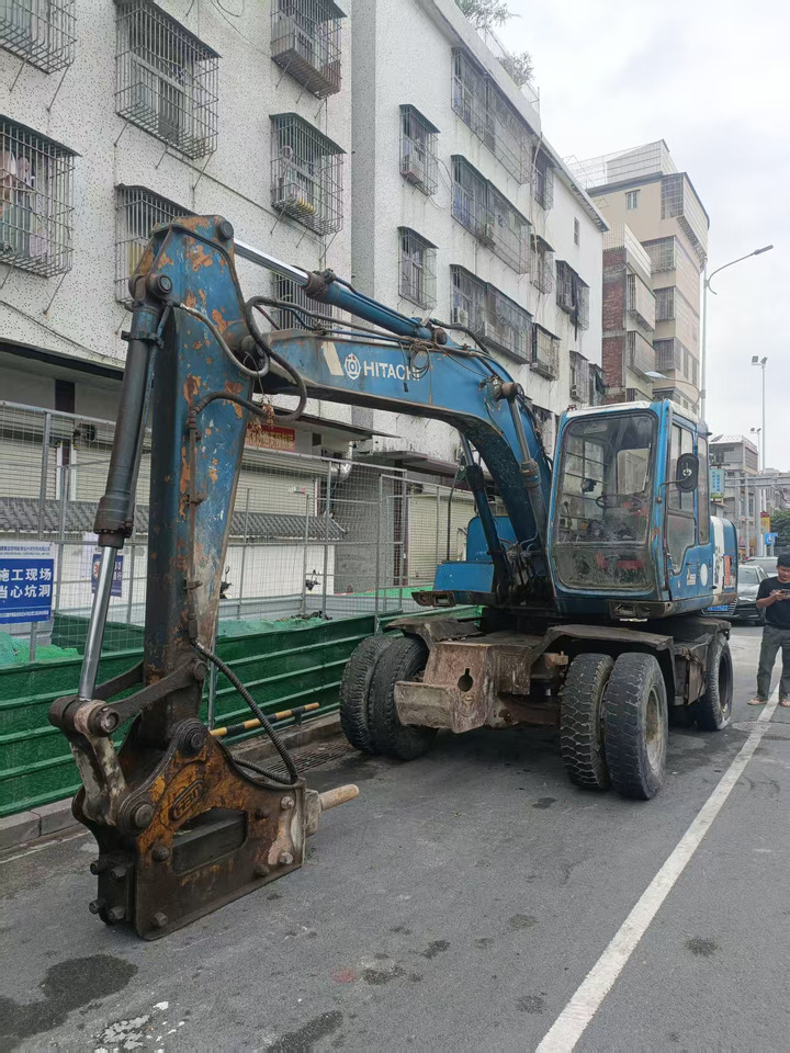 HITACHI EX100WD-2 - Hjulgravemaskine: billede 1 HITACHI EX100WD-2 - Hjulgravemaskine: billede 1