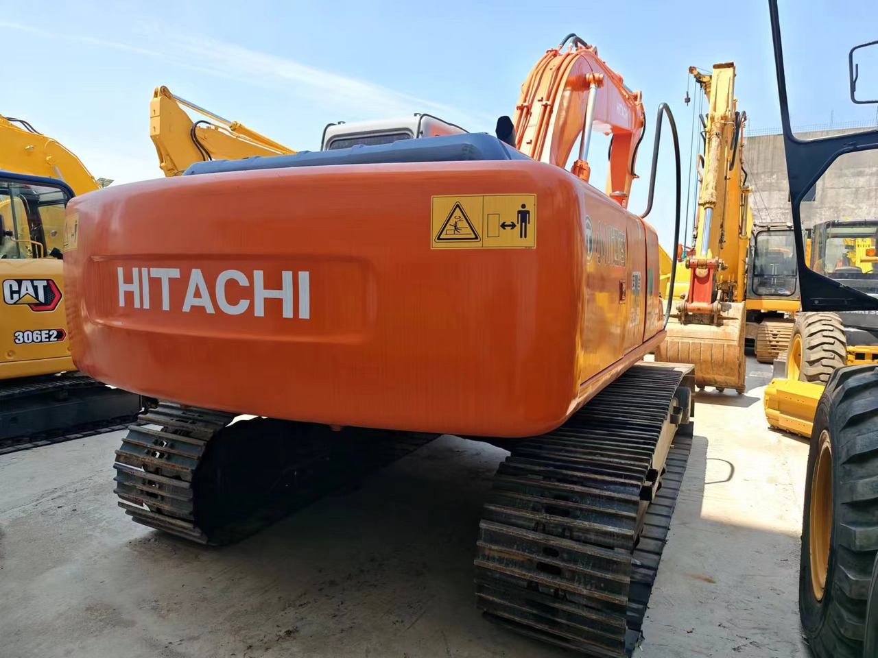 HITACHI EX200-5 - Bæltegravemaskine: billede 2 HITACHI EX200-5 - Bæltegravemaskine: billede 2