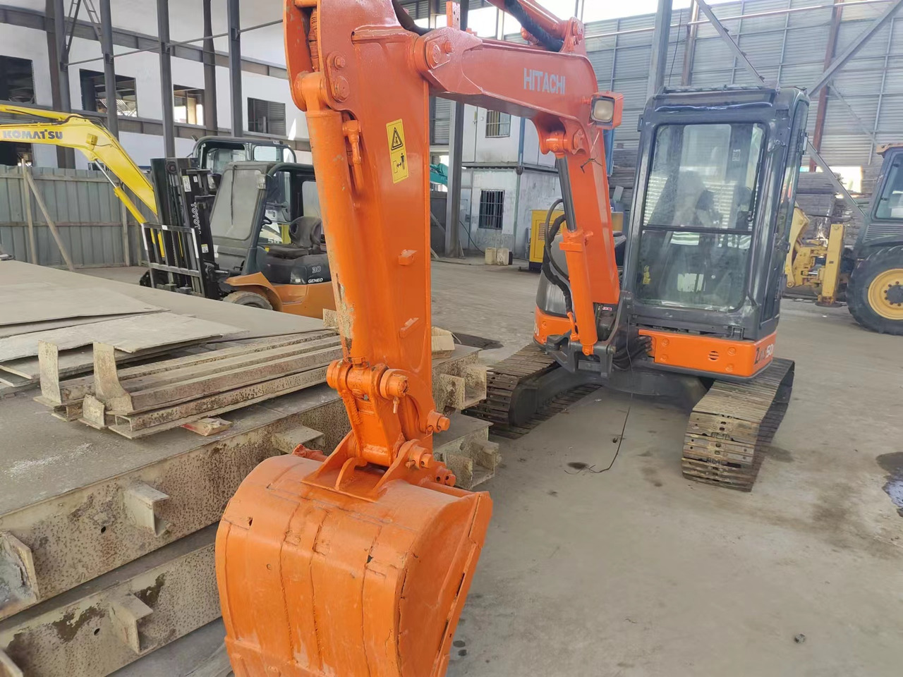 HITACHI ZX50U mini digger ZX55 ZX60 ZX70 small excavator - Minigravemaskine: billede 2 HITACHI ZX50U mini digger ZX55 ZX60 ZX70 small excavator - Minigravemaskine: billede 2