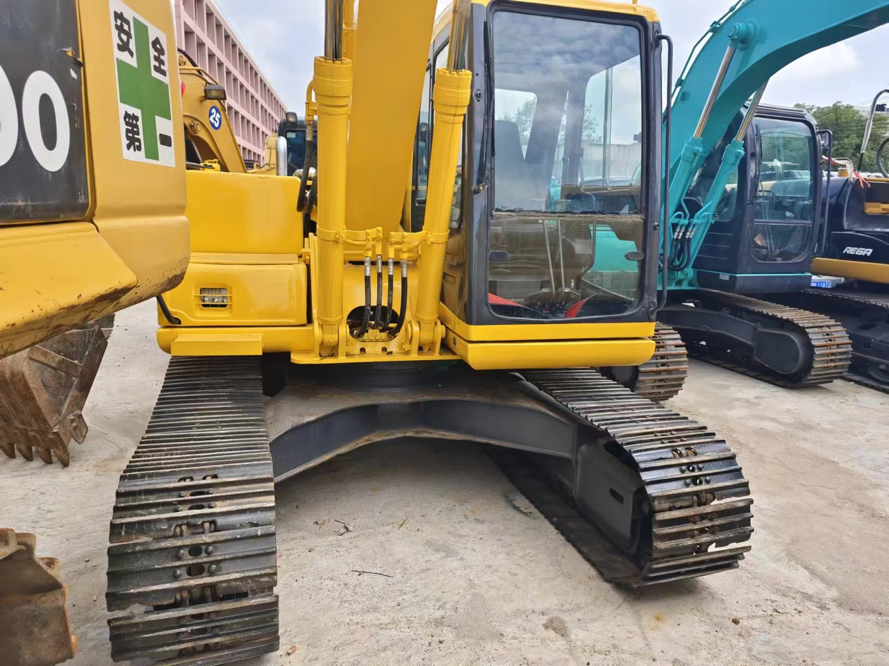 KOMATSU PC120-6 - Bæltegravemaskine: billede 4 KOMATSU PC120-6 - Bæltegravemaskine: billede 4