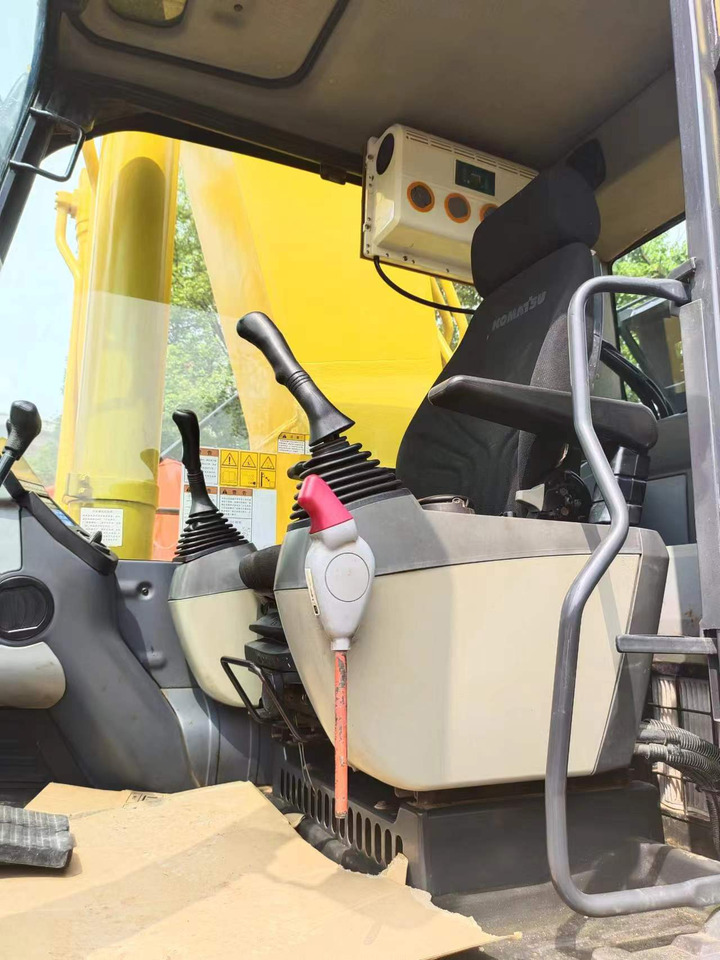 Bæltegravemaskine KOMATSU PC400-8R: billede 6