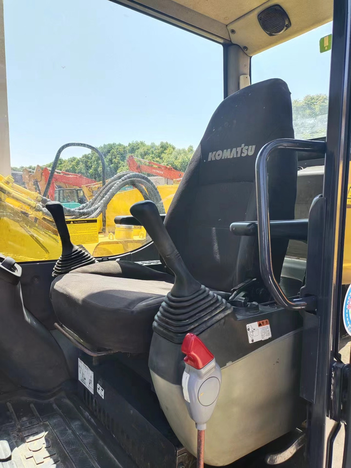 KOMATSU PC70-8 - Minigravemaskine: billede 3 KOMATSU PC70-8 - Minigravemaskine: billede 3