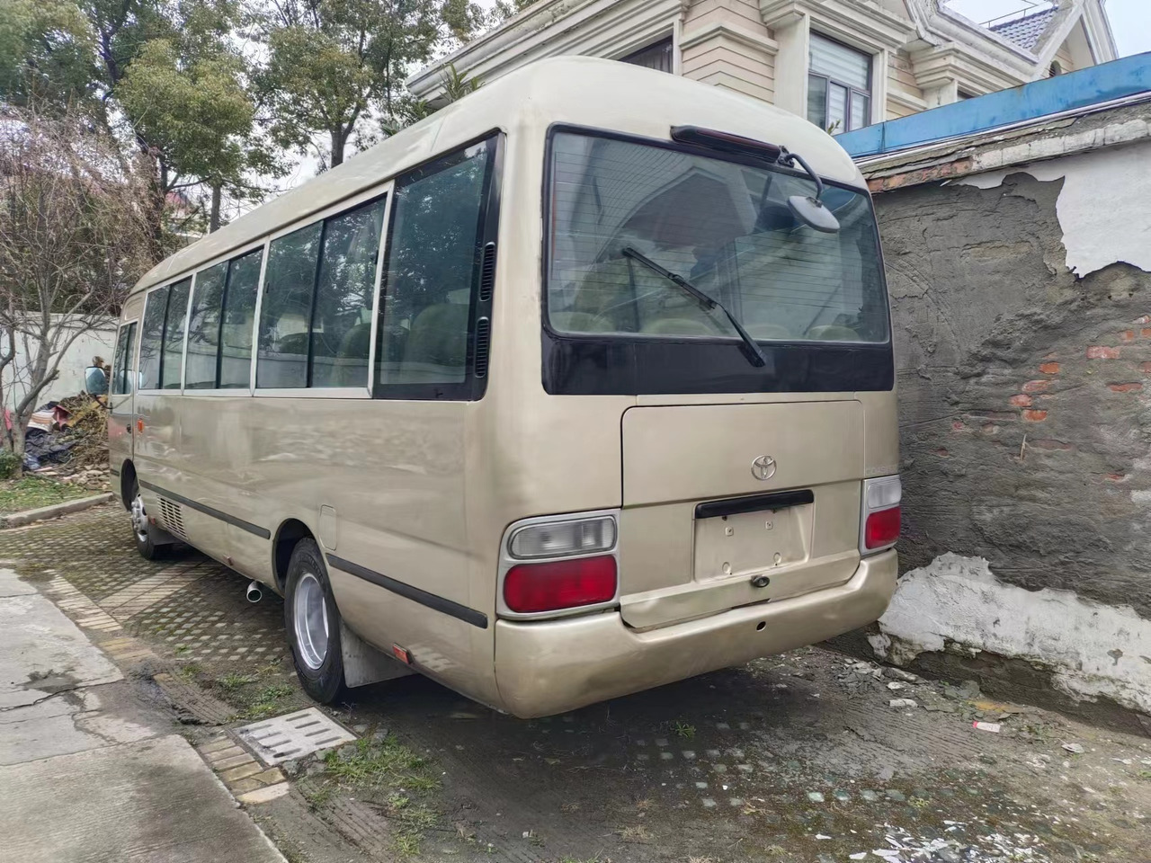 TOYOTA Coaster - Forstæder bus: billede 2 TOYOTA Coaster - Forstæder bus: billede 2