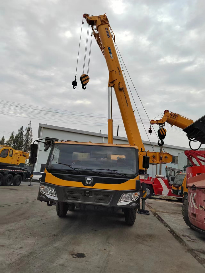 XCMG QY70K good condition QY25K QY50K QY100K QY130K China brand mobile crane - Mobilkran: billede 2 XCMG QY70K good condition QY25K QY50K QY100K QY130K China brand mobile crane - Mobilkran: billede 2
