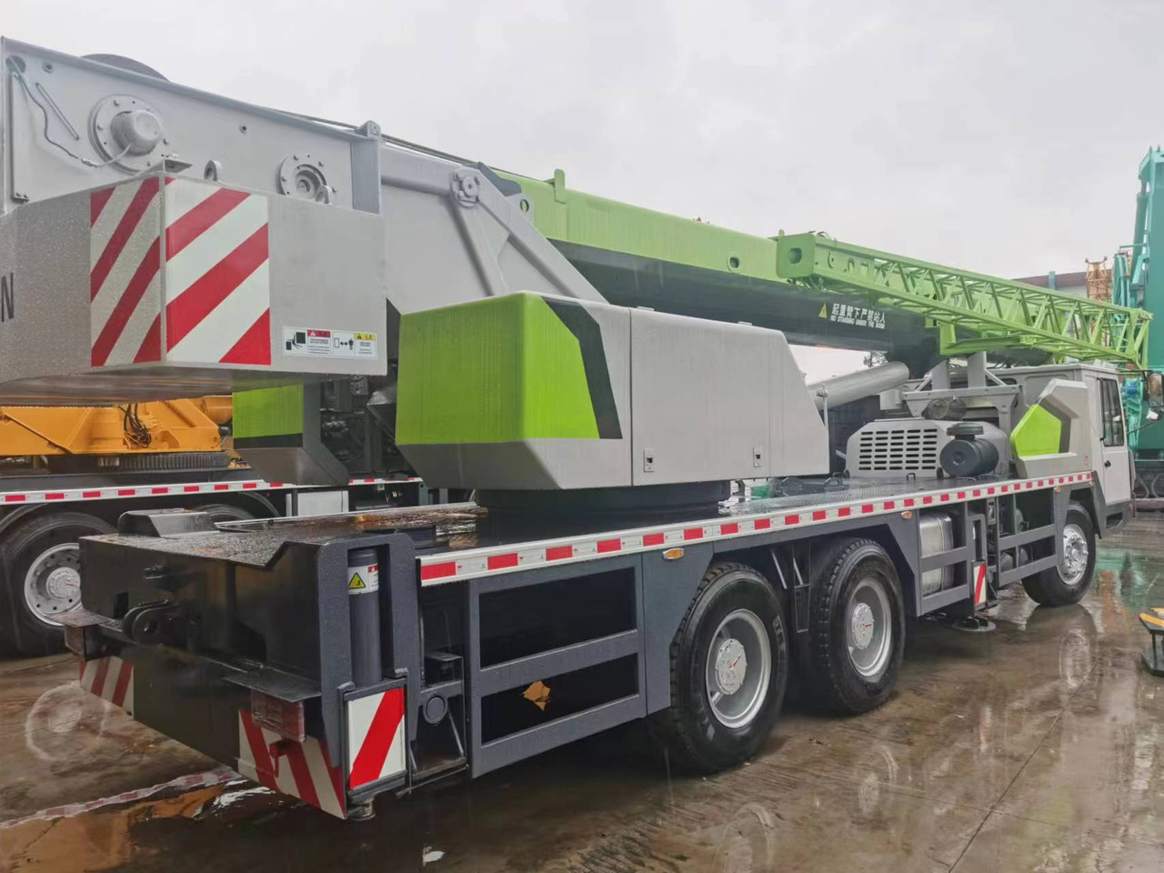 ZOOMLION ZTC251V - Mobilkran: billede 2 ZOOMLION ZTC251V - Mobilkran: billede 2