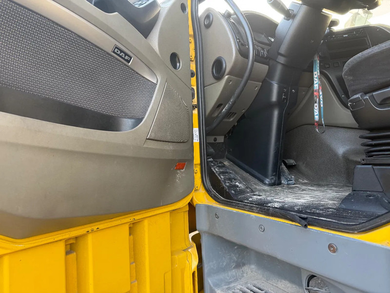 Leje en DAF XF 105.460 Tractor unit DAF XF 105.460 Tractor unit: billede 10