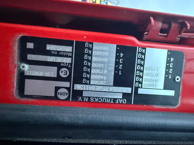 Leje en DAF XF 105.460 Tractor unit DAF XF 105.460 Tractor unit: billede 18