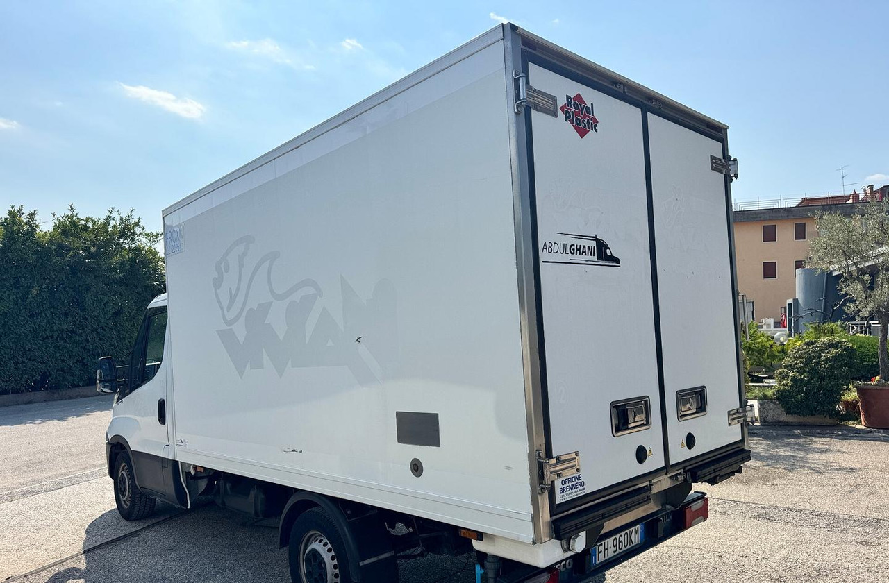 IVECO DAILY 35S15 - FRIGO FRC - PATENTE B - Kølebil: billede 4 IVECO DAILY 35S15 - FRIGO FRC - PATENTE B - Kølebil: billede 4