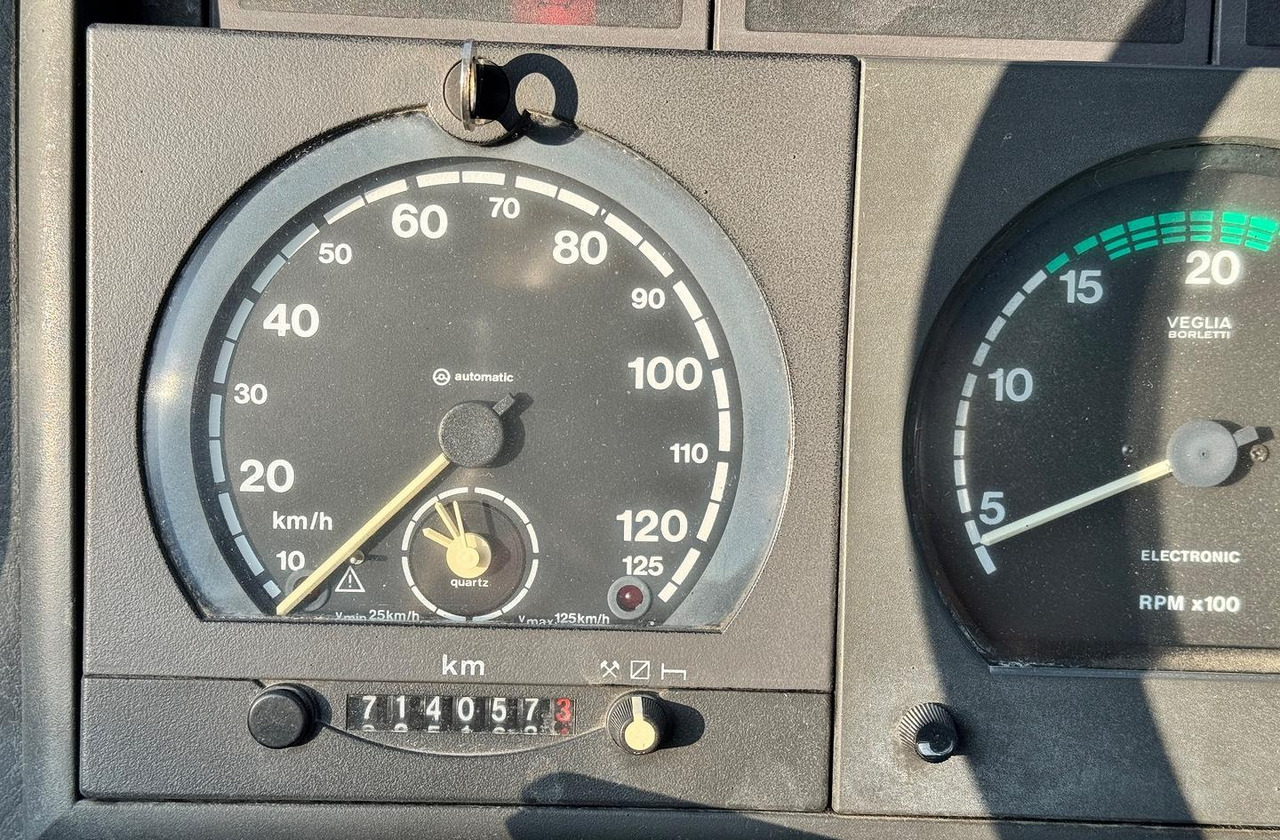 Iveco Eurocargo 150E23 con Gru HIAB - Lastbil med lad, Lastbil med kran: billede 3 Iveco Eurocargo 150E23 con Gru HIAB - Lastbil med lad, Lastbil med kran: billede 3