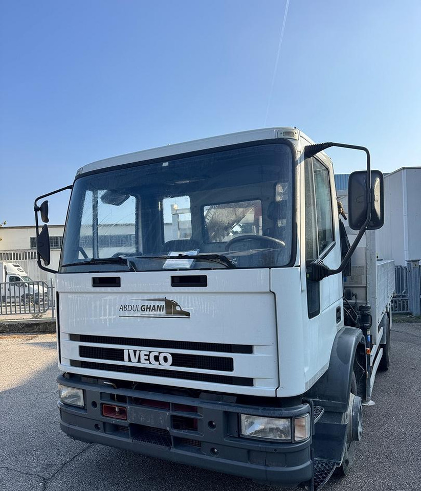 Iveco Eurocargo 150E23 con Gru HIAB - Lastbil med lad, Lastbil med kran: billede 2 Iveco Eurocargo 150E23 con Gru HIAB - Lastbil med lad, Lastbil med kran: billede 2
