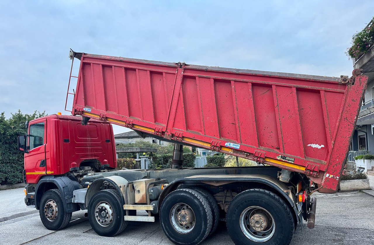 Scania R124/470 Ribaltabile 8X4 - Tipvogn lastbil: billede 2 Scania R124/470 Ribaltabile 8X4 - Tipvogn lastbil: billede 2