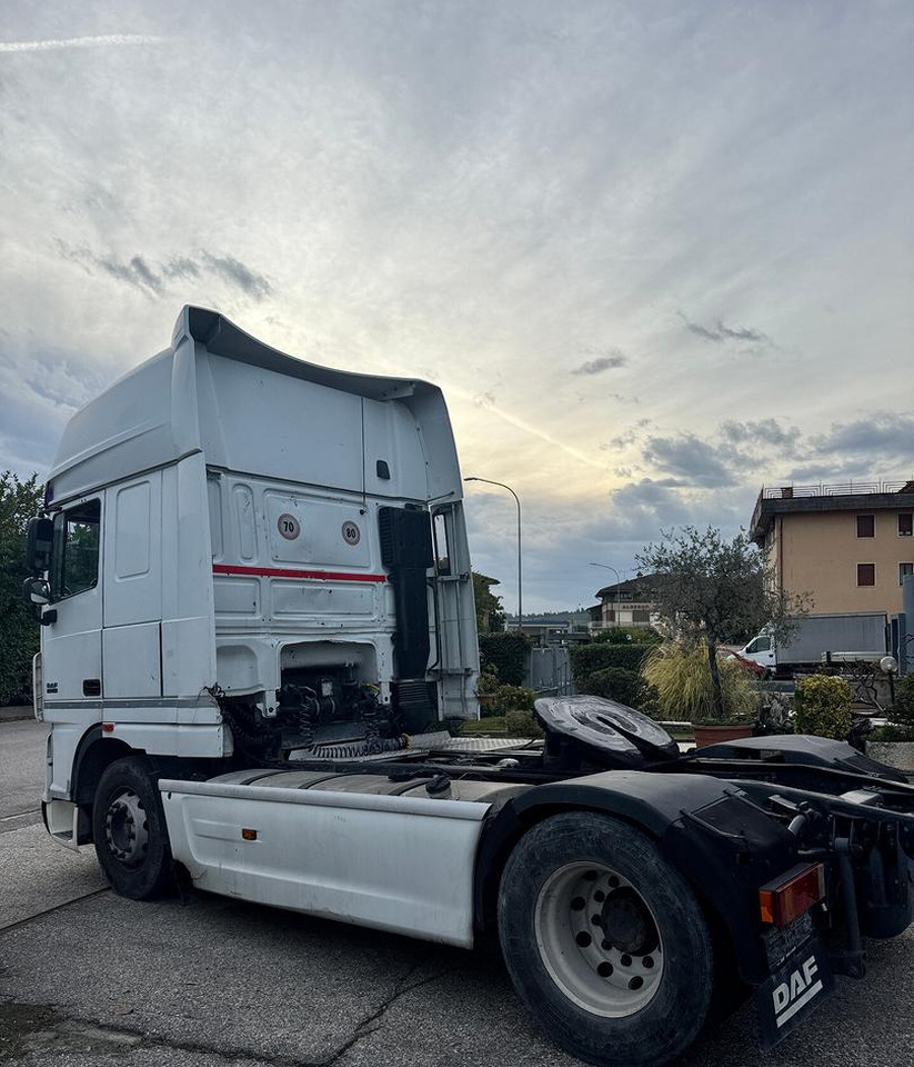 DAF XF 105.460 - 2010 - AUTOMATICO - Trækker: billede 5 DAF XF 105.460 - 2010 - AUTOMATICO - Trækker: billede 5