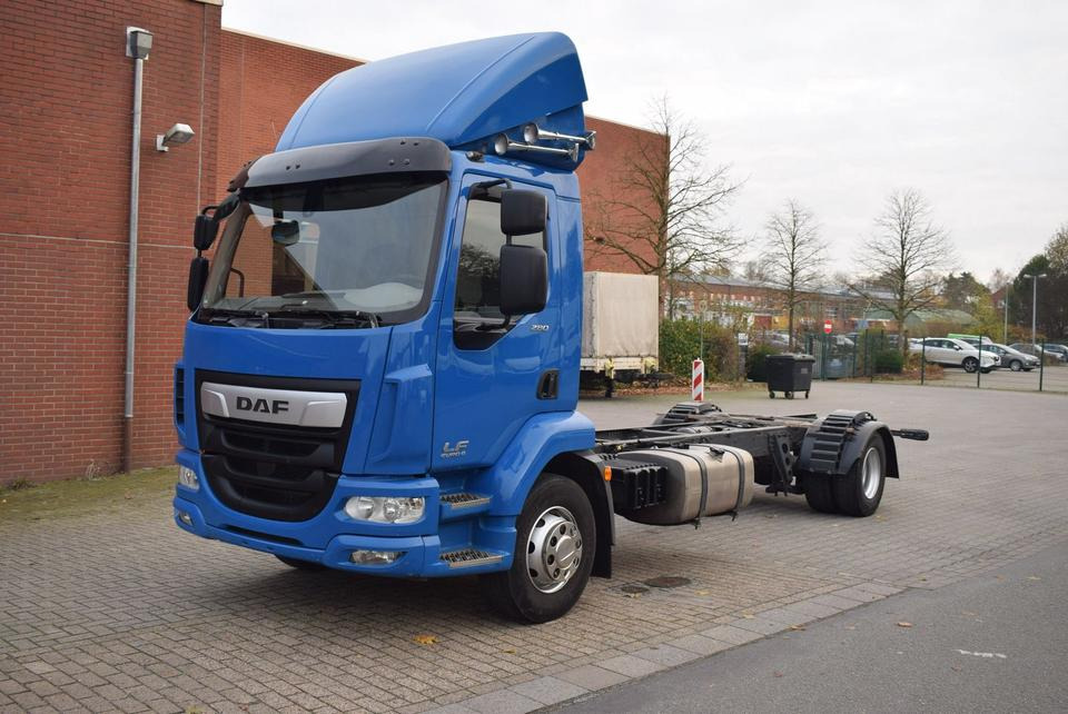 DAF LF 280 Fahrgestell Klima Navi 8-Gang ACC AHK - Lastbil chassis: billede 1 DAF LF 280 Fahrgestell Klima Navi 8-Gang ACC AHK - Lastbil chassis: billede 1