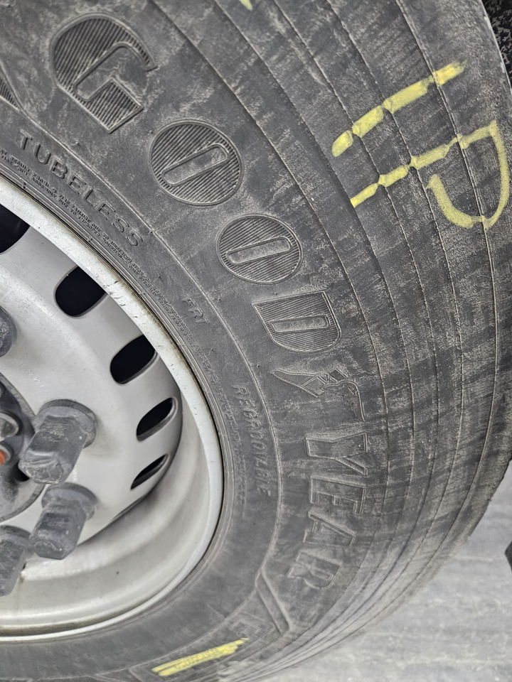 SCHMITZ SKO - Kølevogn sættevogn: billede 5 SCHMITZ SKO - Kølevogn sættevogn: billede 5