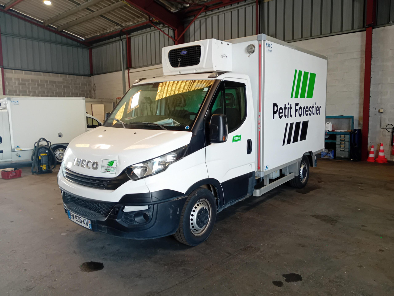 IVECO DAILY 35S12 KONTENER CHŁODNIA MROŹNIA NR 875 - Kølebil: billede 1 IVECO DAILY 35S12 KONTENER CHŁODNIA MROŹNIA NR 875 - Kølebil: billede 1