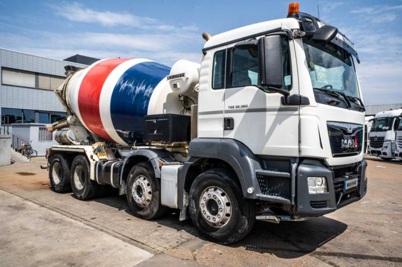 MAN TGS 32 360 BB+ LIEBHERR 9m3 - Betonbil: billede 2 MAN TGS 32 360 BB+ LIEBHERR 9m3 - Betonbil: billede 2