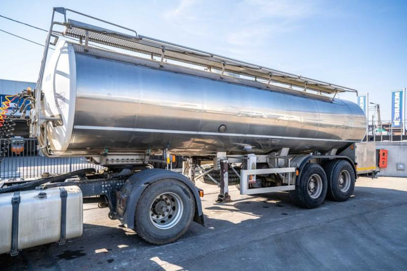 Magyar CITERNE HYDROLIQUE MONO-CUVE + 26.000 L - Tanksættevogn: billede 1 Magyar CITERNE HYDROLIQUE MONO-CUVE + 26.000 L - Tanksættevogn: billede 1