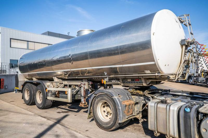 Magyar CITERNE HYDROLIQUE MONO-CUVE + 26.000 L - Tanksættevogn: billede 2 Magyar CITERNE HYDROLIQUE MONO-CUVE + 26.000 L - Tanksættevogn: billede 2