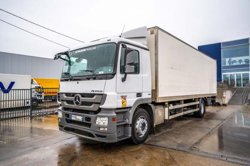 Mercedes ACTROS 1832-MP3+DHOLLANDIA 2.5T. - Lastbil varevogn: billede 1 Mercedes ACTROS 1832-MP3+DHOLLANDIA 2.5T. - Lastbil varevogn: billede 1